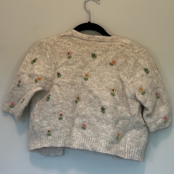 Zara knit beaded sweater set - Picture 9 of 9